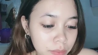 Si Pirang Nakal Pamer Nenen Sambil Minta Review Mango